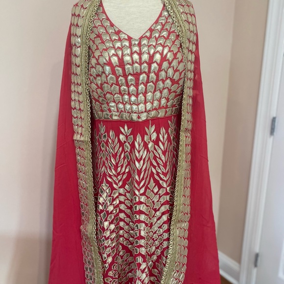 *Sale* Indian/ Pakistani Red Gotapati Anarkali Gown - Picture 4 of 4